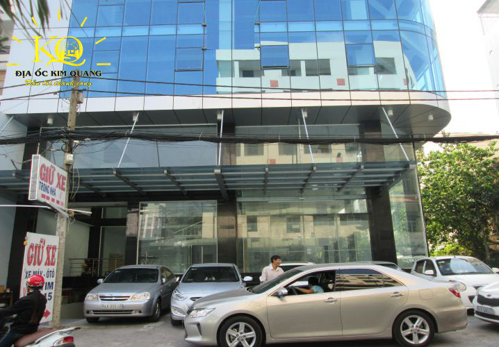 Phía trước tòa nhà văn phòng đường Sư Vạn Hạnh quận 10 Phía trước tòa nhà văn phòng đường Sư Vạn Hạnh quận 10