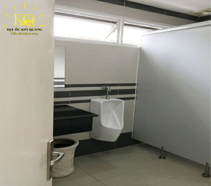 Cho thuê văn phòng quận 1 Beta Tower toilet tòa nhà Toilet bên trong Beta Tower