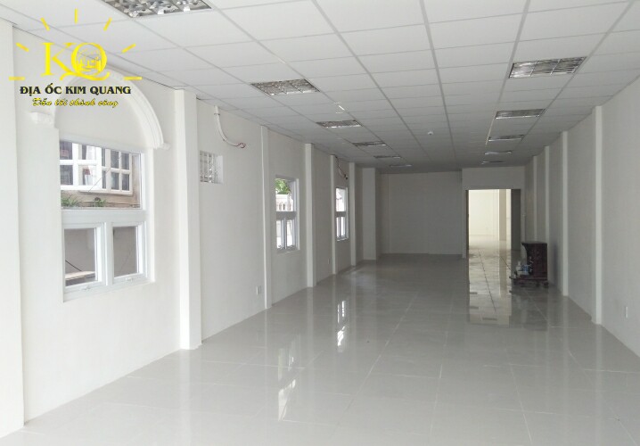 Địa ốc Kim Quang | Một diện tích trống khác bên trong tòa nhà cho thuê văn phòng quận 3 Đỗ Đầu Land Building Diện tích trống tại tòa nhà Đỗ Đầu Land Building