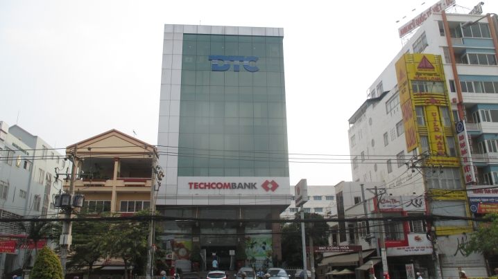 Cho thuê văn phòng quận Tân Bình DTC building phía trước tòa nhà Phía trước tòa nhà DTC Building