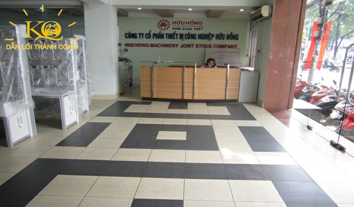 Cho thuê văn phòng quận Tân Bình HHM building quầy lễ tân Quầy lễ tân tòa nhà HHM Building