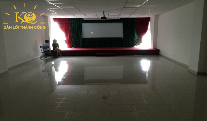 Cho thuê văn phòng quận Tân Bình Hoài Đức 2 Building một góc khác của diện tích trống Diện tích trống tại tòa nhà Hoài Đức 2 Building