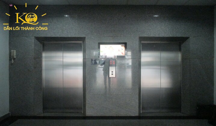 Cho thuê văn phòng quận Tân Bình Hoàng Việt Building thang máy Thang máy tòa nhà Hoàng Việt Building