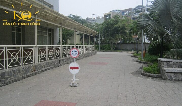 Cho thuê văn phòng quận 2 Khu phức hợp An Khánh - An Phú khuôn viên xung quanh tòa nhà | Địa Ốc Kim Quang Khuôn viên xung quanh tòa nhà khu phức hợp An Khánh - An Phú