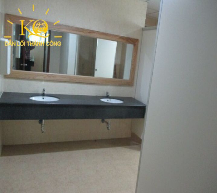 Cho thuê văn phòng quận Tân Bình Kicotrans building khu vệ sinh Khu vực vệ sinh tại tòa nhà Kicotrans Building