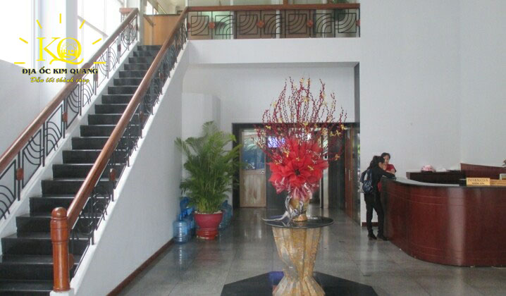 Địa ốc Kim Quang | Hình chụp tầng trệt tòa nhà cho thuê văn phòng quận 3 KM Plaza Office Tầng trệt KM Plaza Office