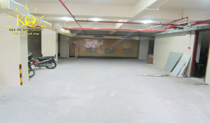Địa ốc Kim Quang | Hình chụp hầm gửi xe của tòa nhà cho thuê văn phòng quận 3 Pax Sky 2 Building Hầm gửi xe Pax Sky 2 Building