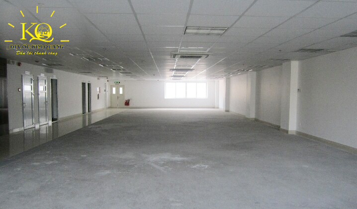 Cho thuê văn phòng Phú Nhuận Gia Thy building một góc diện tích trống Một góc khác của diện tích trống