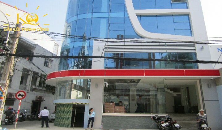Cho thuê văn phòng Phú Nhuận Lucky House phía trước Phía trước tòa nhà Lucky House