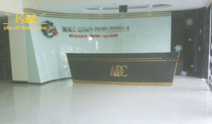 Cho thuê văn phòng Phú Nhuận Nam Giao building lễ tân Quầy lễ tân tại Nam Giao Building