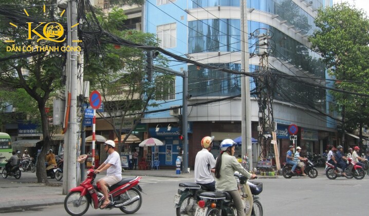 Cho thuê văn phòng quận 1 giá rẻ Camex Building con đường phía trước | Địa ốc Kim Quang Con đường phía trước Camex Building