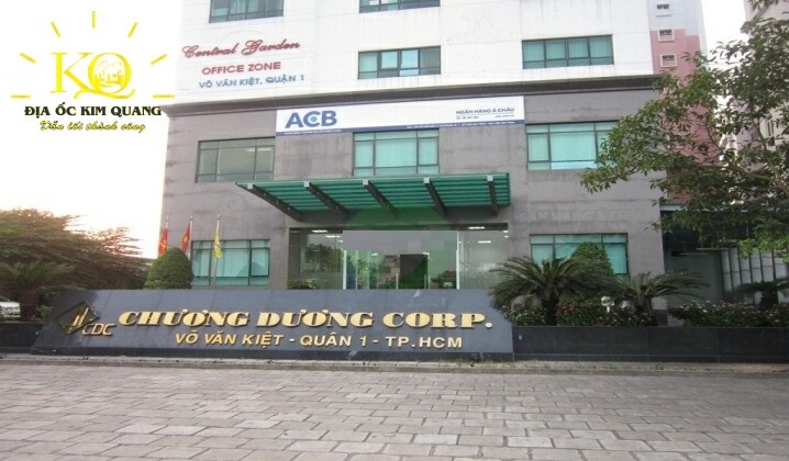 Cho thuê văn phòng quận 1 Central Garden Building khuôn viên phía trước tòa nhà | Địa Ốc Kim Quang Phía trước tòa nhà Central Garden Building