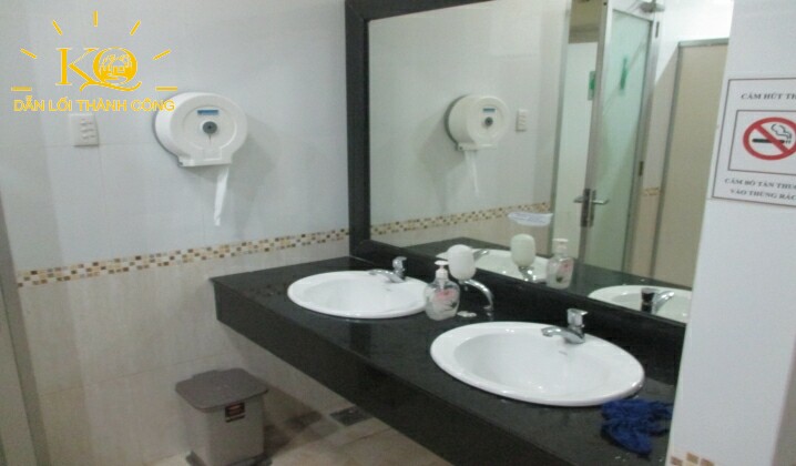 Cho thuê văn phòng quận 1 HDTC Building nhà vệ sinh | Địa Ốc Kim Quang Nhà vệ sinh bên trong tòa nhà HDTC Building