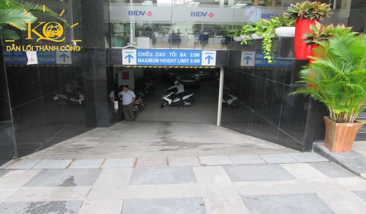 Cho thuê văn phòng quận 1 Khang Thông building lối xuống hầm | Địa Ốc Kim Quang Lối xuống hầm gửi xe