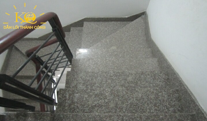Cho thuê văn phòng quận 1 NNC Building lối thang bộ | Địa Ốc Kim Quang Lối thang bộ
