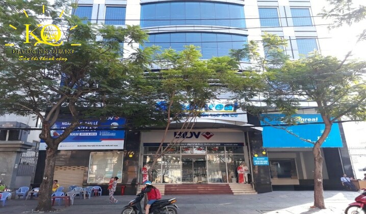 Cho thuê văn phòng quận 1 Sacomreal building phía trước tòa nhà | Địa Ốc Kim Quang Phía trước Sacomreal building