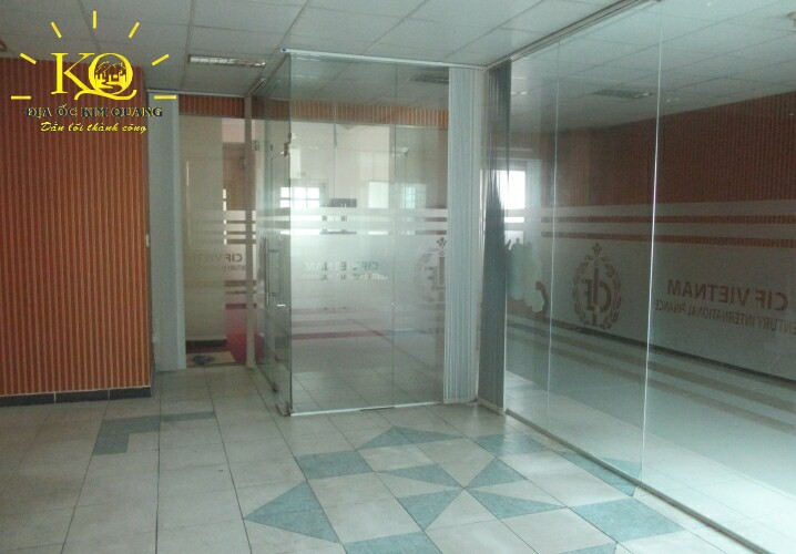 Cho thuê văn phòng quận 1 VVK Building một góc khác của diện tích trống | Địa Ốc Kim Quang Một góc khác của diện tích trống