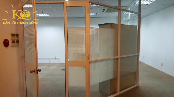 Địa ốc Kim Quang | Hình chụp diện tích trống tại văn phòng cho thuê quận Phú Nhuận Kent Building Diện tích trống cho thuê tại Kent Building