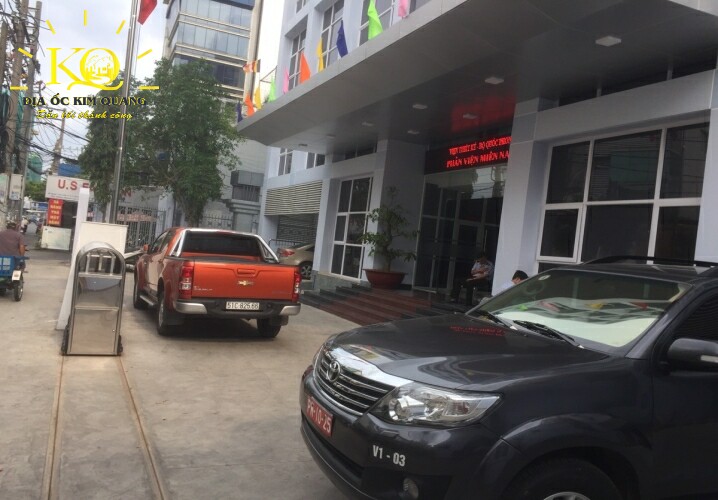 Địa ốc Kim Quang | Phía trước tòa nhà văn phòng cho thuê quận Phú Nhuận Nguyễn Trọng Tuyển Building Phía trước Nguyễn Trọng Tuyển Building