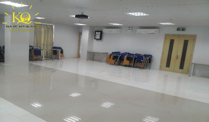 Địa ốc Kim Quang | Hình chụp diện tích trống tại tòa nhà cho thuê văn phòng quận Phú Nhuận Ocewa Building Diện tích trống cho thuê tại Ocewa Building