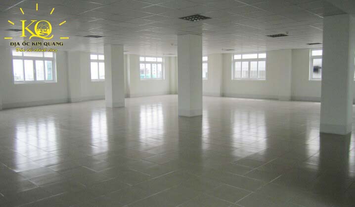 Địa ốc Kim Quang | Hình chụp diện tích trống tại tòa nhà cho thuê văn phòng quận Phú Nhuận Saphire Tower Diện tích trống cho thuê tại Saphire Tower