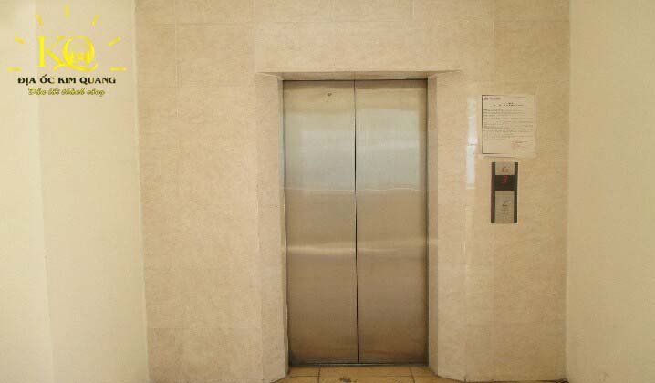 Địa ốc Kim Quang | Hình chụp thang máy tòa nhà văn phòng cho thuê quận Phú Nhuận Thái Bình building Thang máy tại Thái Bình building