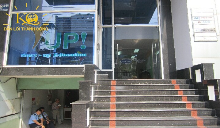 Địa ốc Kim Quang | Hình chụp phía trước tòa nhà cho thuê văn phòng quận Phú Nhuận Thịnh Phát building Phía trước Thịnh Phát Building