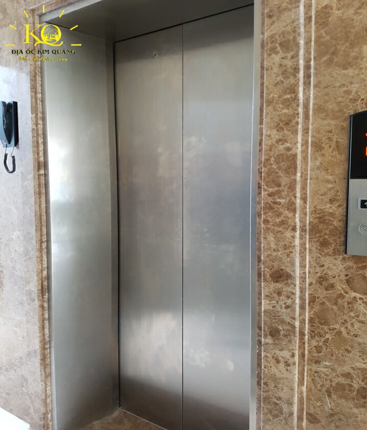Địa ốc Kim Quang | Thang máy của tòa nhà văn phòng cho thuê quận Phú Nhuận Thang máy tại tòa nhà Winhome Building