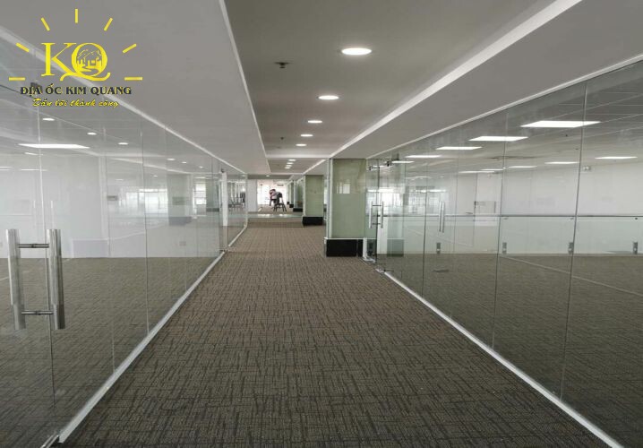Cho thuê văn phòng quận Tân Bình C.T Plaza hình chụp hành lang | Địa Ốc Kim Quang Hành lang tại tòa nhà C.T Plaza