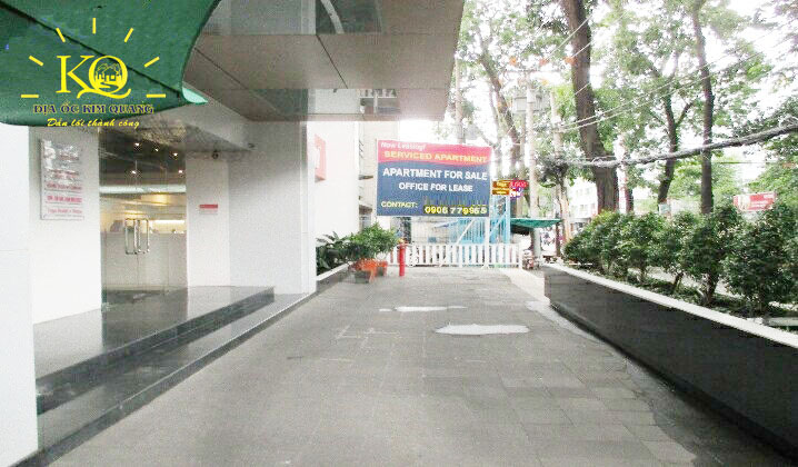 Địa ốc Kim Quang | Hình chụp khuôn viên phía trước của văn phòng cho thuê quận 3 Saigon Mansion Phía trước tòa nhà Saigon Mansion