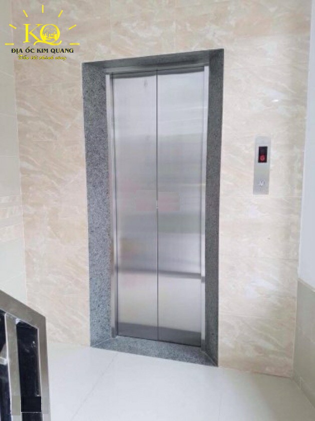 Cho thuê văn phòng quận Tân Bình Siriland Office thang máy Thang máy tòa nhà Siriland Office