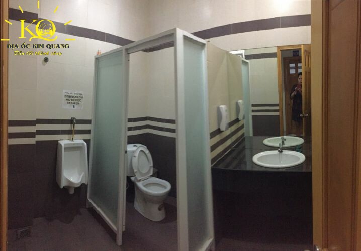 Cho thuê văn phòng quận Tân Bình Lý Thường Kiệt Building khu vệ sinh tòa nhà Khu vệ sinh tại Lý Thường Kiệt Building