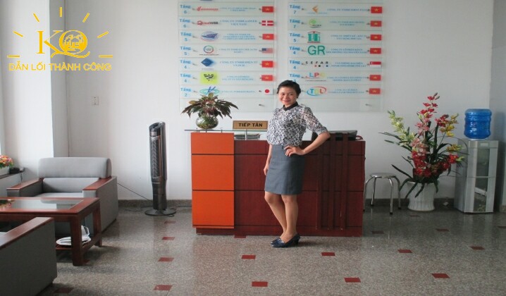 Cho thuê văn phòng Tân Bình Tất Minh building quầy lễ tân Quầy lễ tân tại Tất Minh Building