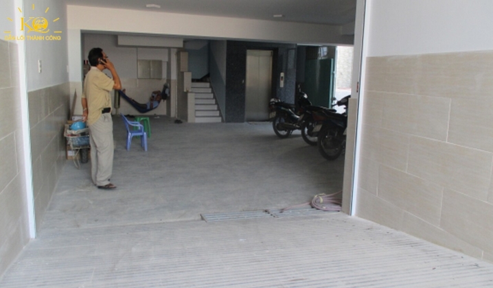 Cho thuê văn phòng quận 2 Lương Định Của building lối xuống hầm gửi xe Lối xuống hầm gửi xe tại Lương Định Của Building