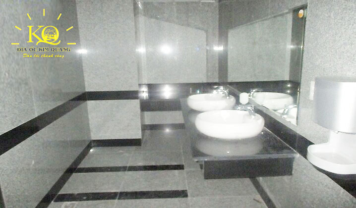 Cho thuê văn phòng quận 3 VRG Building toilet Toilet tại tòa nhà VRG Building