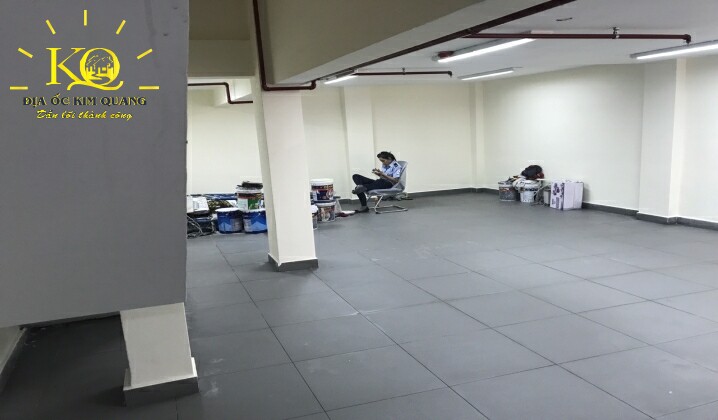 Cho thuê văn phòng quận Tân Bình Vol Building hầm gửi xe Hầm gửi xe tại tòa nhà VOL Building