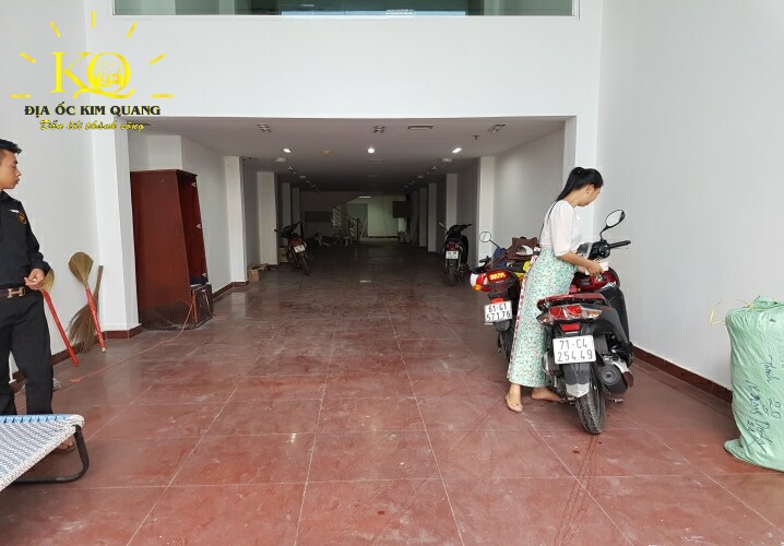 Địa ốc Kim Quang | Tầng trệt tòa nhà cho thuê văn phòng quận 7 Winhome HTP Building Tầng trệt tòa nhà Winhome HTP Building