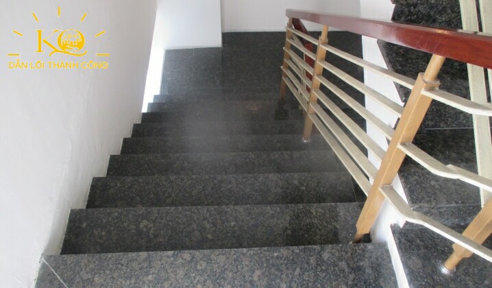 Cho thuê văn phòng quận 1 P&T building lối thang bộ | Địa Ốc Kim Quang Lối thang bộ