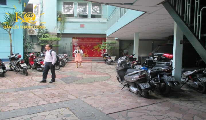 Địa ốc Kim Quang | Cho thuê văn phòng quận 10 Duy Tân Plaza khu vực giữ xe Khu vực giữ xe Duy Tân Plaza