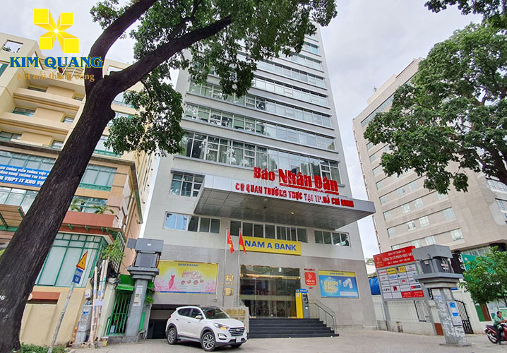 Tổng quan phía trước tòa nhà Báo Nhân Dân Building Tổng quan phía trước tòa nhà Báo Nhân Dân Building