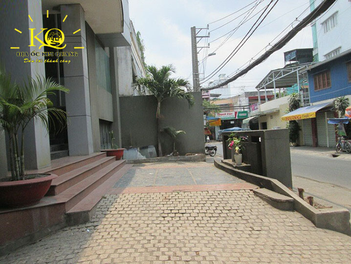 Cho thuê văn phòng quận Tân Bình Cienco II Building phía trước tòa nhà | Địa Ốc Kim Quang Khuôn viên phía trước Cienco II Building