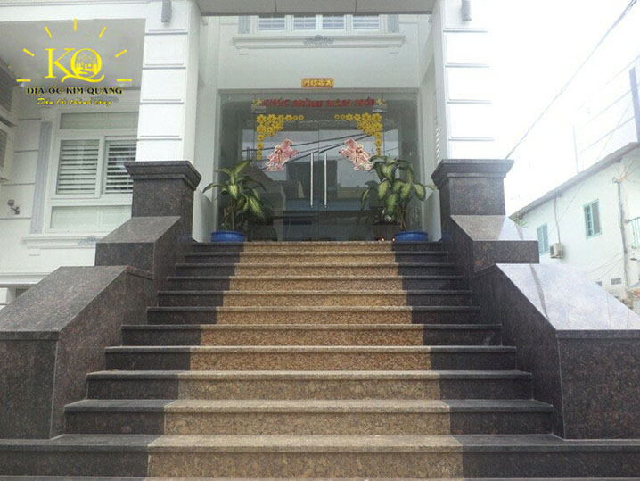 Cho thuê văn phòng quận Bình Thạnh White House Newport bldg phía trước tòa nhà | Địa Ốc Kim Quang Phía trước White House Newport