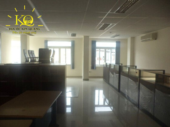 Cho thuê văn phòng quận Bình Thạnh White House Newport bldg một góc khác của diện tích trống | Địa Ốc Kim Quang Một góc khác của diện tích trống