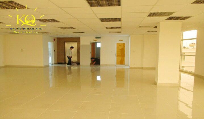 Địa ốc Kim Quang | Hình chụp diện tích trống bên trong tòa nhà văn phòng cho thuê quận 3 Golden Sea building Diện tích trống tại Golden Sea Building