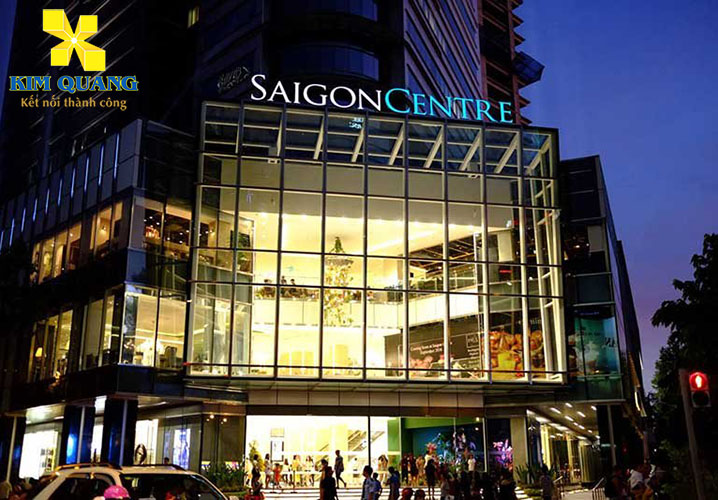 Tòa nhà Saigon Centre lung linh khi về đêm Tòa nhà Saigon Centre lung linh khi về đêm
