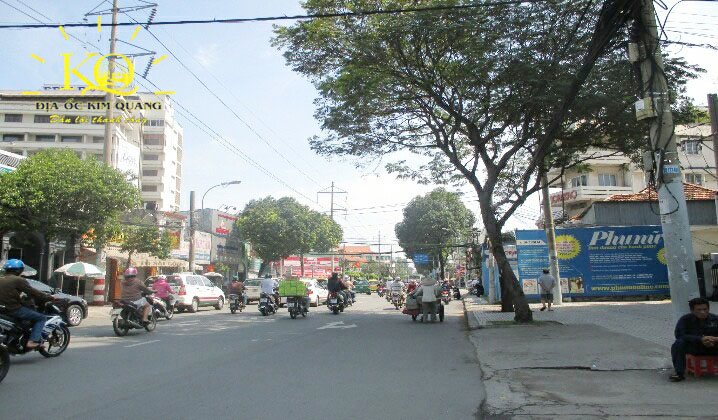 Tòa nhà cho thuê văn phòng quận 3 Báo Phụ Nữ Building giao thông phía trước Đường phía trước tòa nhà Báo Phụ Nữ