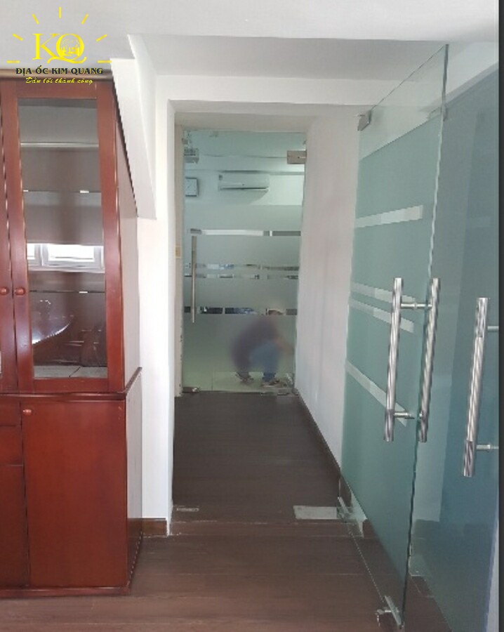 Địa ốc Kim Quang | Cho thuê văn phòng quận 4 VI Building Khánh Hội hành lang van-phong-cho-thue-vi-building-khanh-hoi-hanh-lang