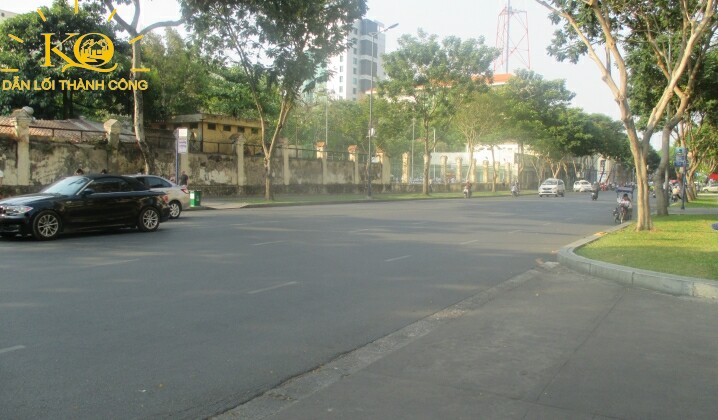 Cho thuê văn phòng hạng A Central Plaza con đường phía trước tòa nhà | Địa Ốc Kim Quang Con đường phía trước tòa nhà hạng a Central Plaza
