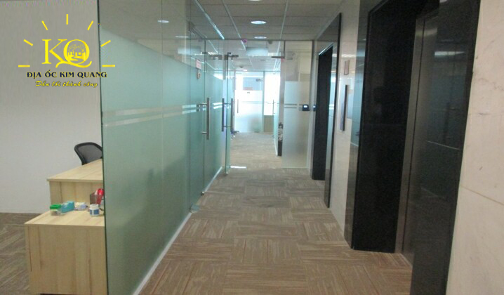 Hành lang bên trong văn phòng trọn gói Bitexco Office Building
