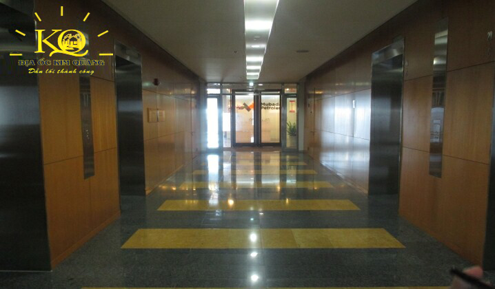 Địa ốc Kim Quang | Hình chụp hệ thống thang máy của văn phòng trọn gói Kumho Asiana Plaza hiện đại, nhanh chóng. Hệ thống thang máy tại Kumho Asiana Plaza